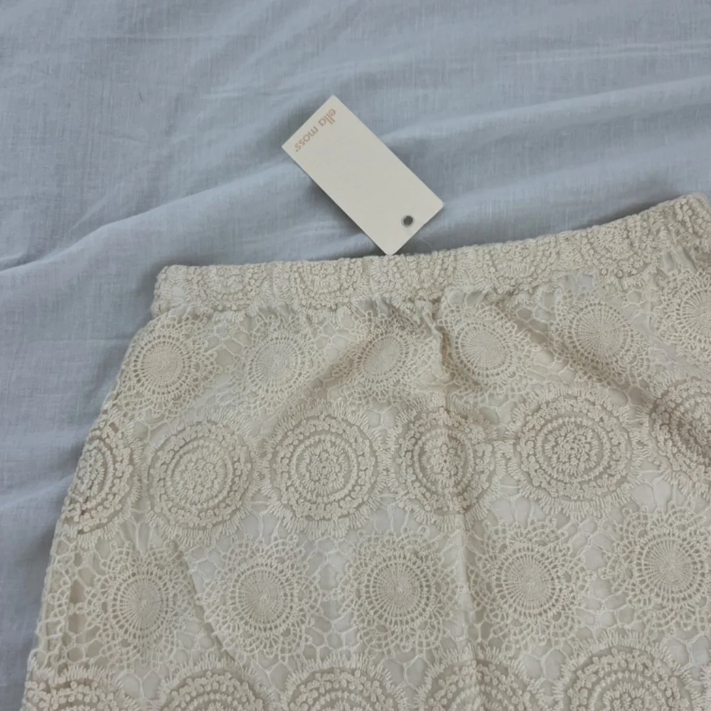 Ella Moss crochet midi skirt - Picture 4 of 6